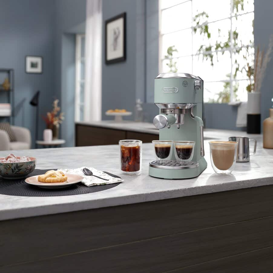 De'Longhi EC890.GR Dedica Duo with Advanced Milk Steam Wand Manual Espresso Machine Green