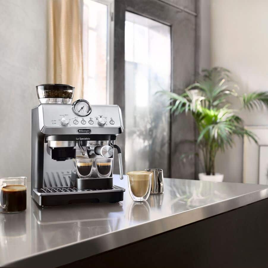 De'Longhi EC9155.MB La Specialista Arte Compact Manual Bean to Cup Espresso Coffee Machine Black