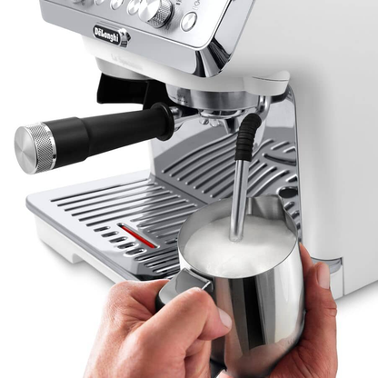 De'Longhi EC9155.WH La Specialista Arte Compact Manual Bean to Cup Manual Coffee Machine White